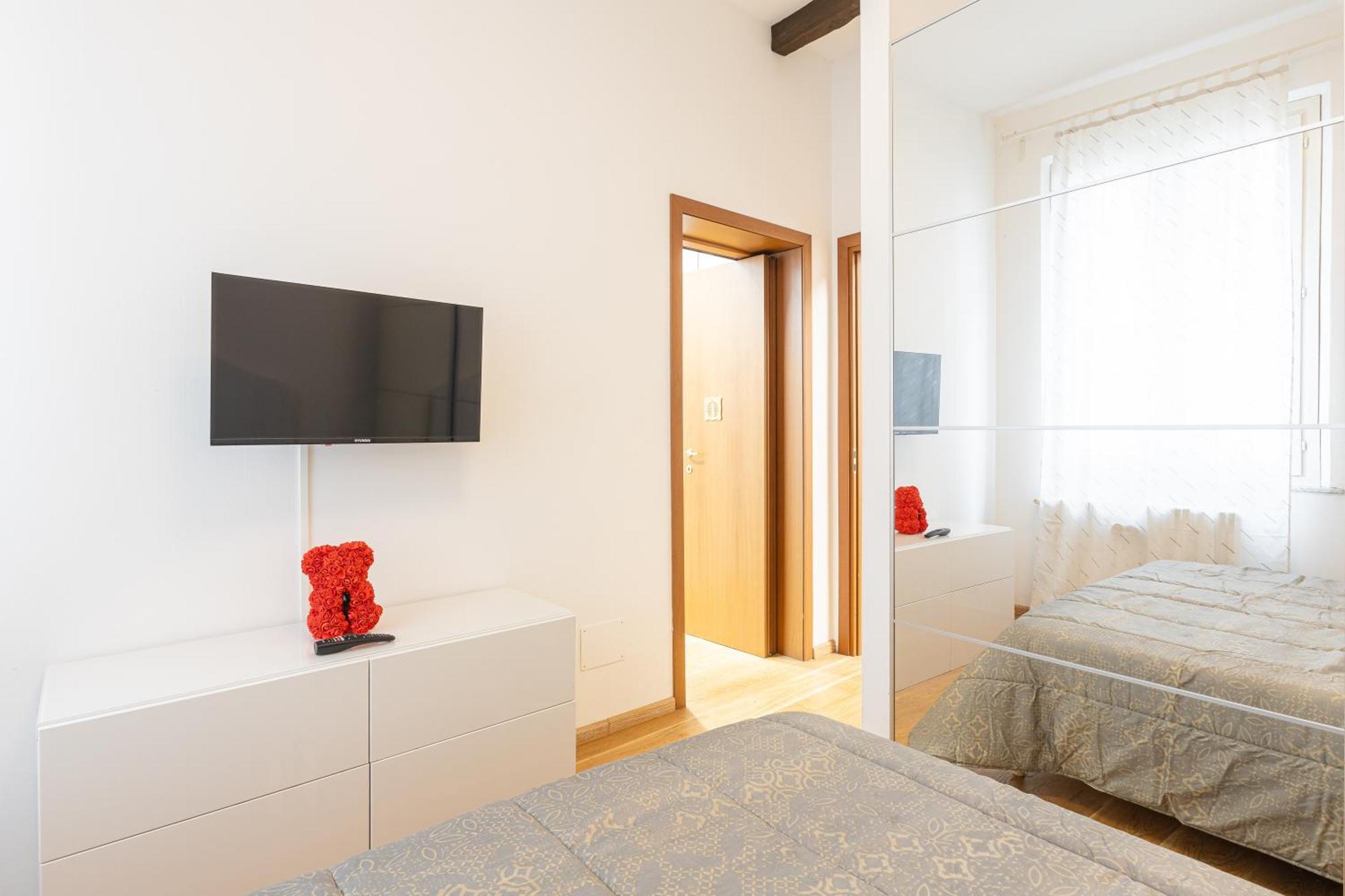 Apartamento Molinari House Modena Centro Diamond Exterior foto